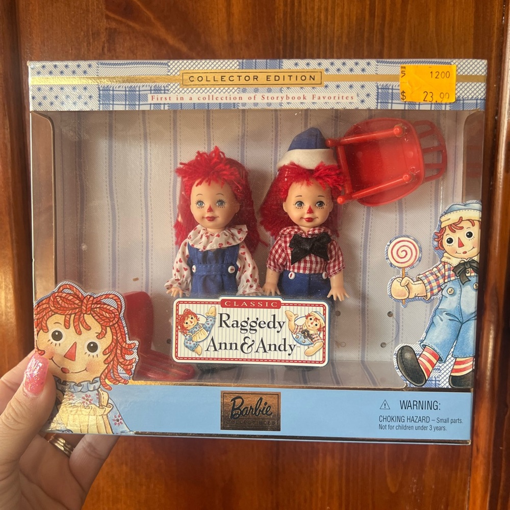 Barbie Raggedy Ann & Andy Collector Set - Red and Blue